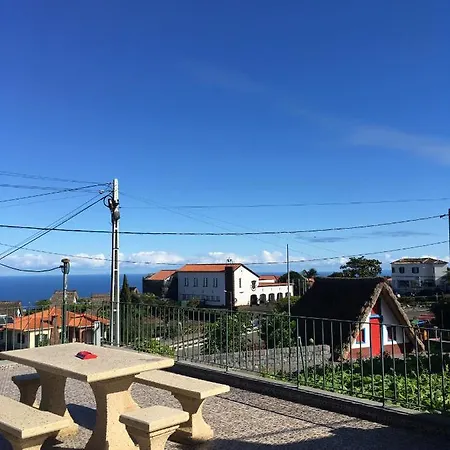 Casa Do Til * Santana (Madeira)