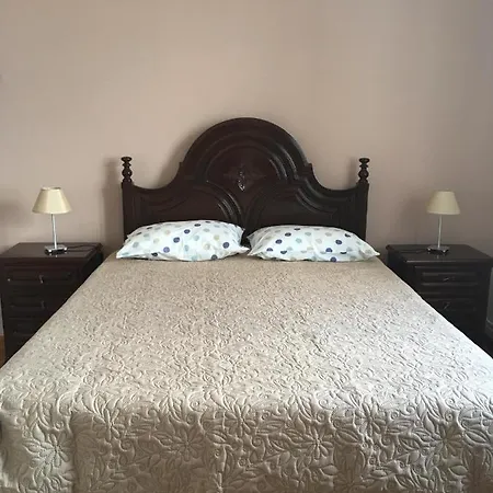 Casa Do Til Oda ve Kahvaltı 3*