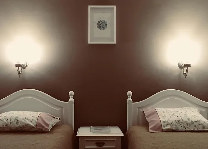 Bed & Breakfast Casa Do Til Santana (Madeira)