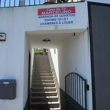 Casa Do Til Santana (Madeira)