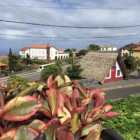 Casa Do Til * Santana (Madeira)