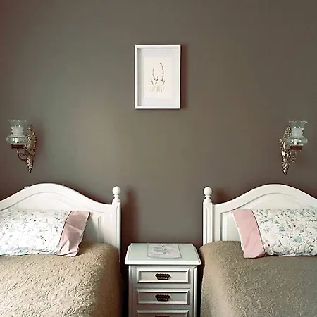 Casa Do Til Bed & Breakfast Santana (Madeira)