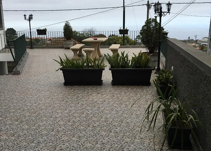 Casa Do Til Bed and Breakfast